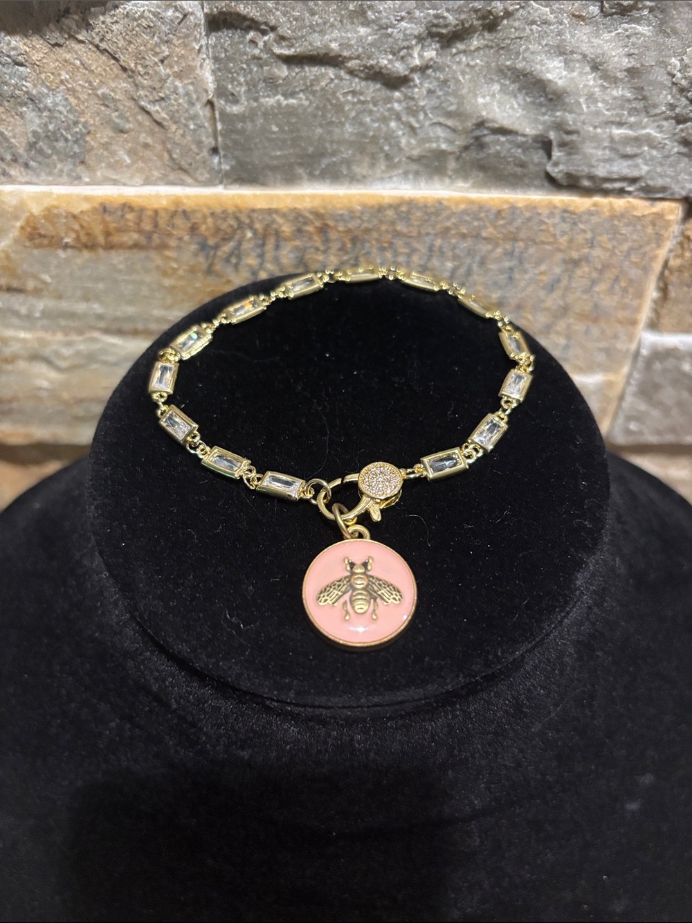 Gold-Tone & Crystal Bracelet with Pink Gg Bee Charm